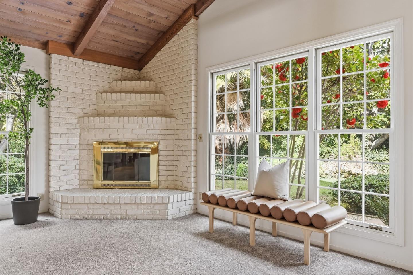 Detail Gallery Image 10 of 66 For 11915 Shadybrook Ct, Saratoga,  CA 95070 - 4 Beds | 4 Baths