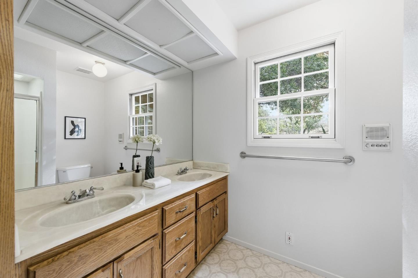 Detail Gallery Image 32 of 66 For 11915 Shadybrook Ct, Saratoga,  CA 95070 - 4 Beds | 4 Baths