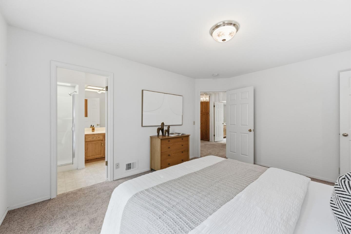 Detail Gallery Image 35 of 66 For 11915 Shadybrook Ct, Saratoga,  CA 95070 - 4 Beds | 4 Baths