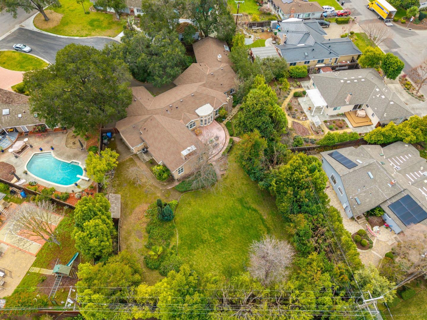 Detail Gallery Image 62 of 66 For 11915 Shadybrook Ct, Saratoga,  CA 95070 - 4 Beds | 4 Baths