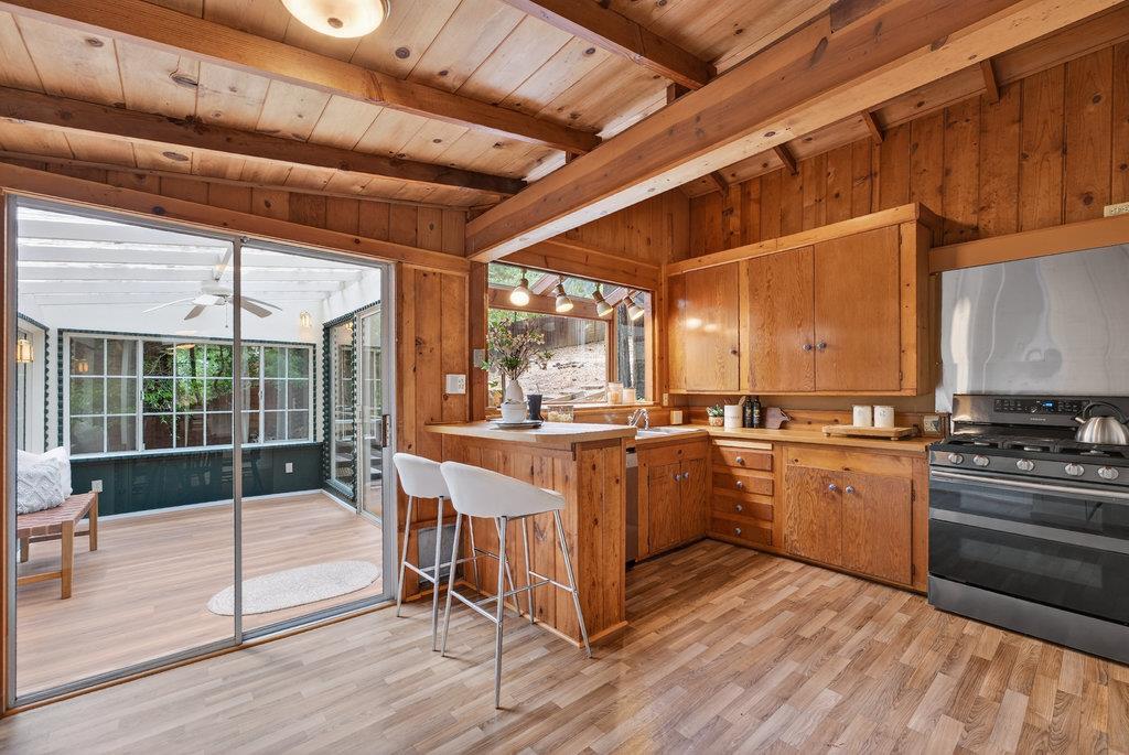 Detail Gallery Image 6 of 62 For 14755 Two Bar Rd, Boulder Creek,  CA 95006 - 5 Beds | 2 Baths