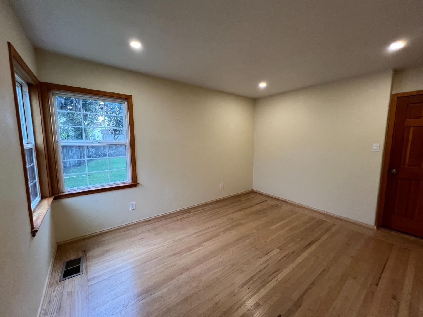 Detail Gallery Image 23 of 31 For 1343 Fargo Ave, San Leandro,  CA 94579 - 3 Beds | 2 Baths