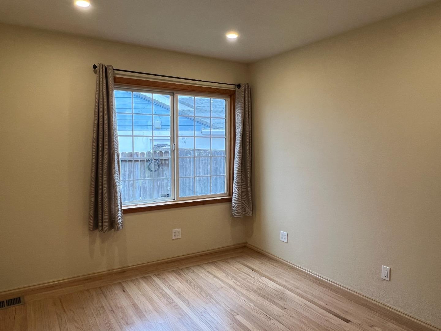 Detail Gallery Image 6 of 31 For 1343 Fargo Ave, San Leandro,  CA 94579 - 3 Beds | 2 Baths