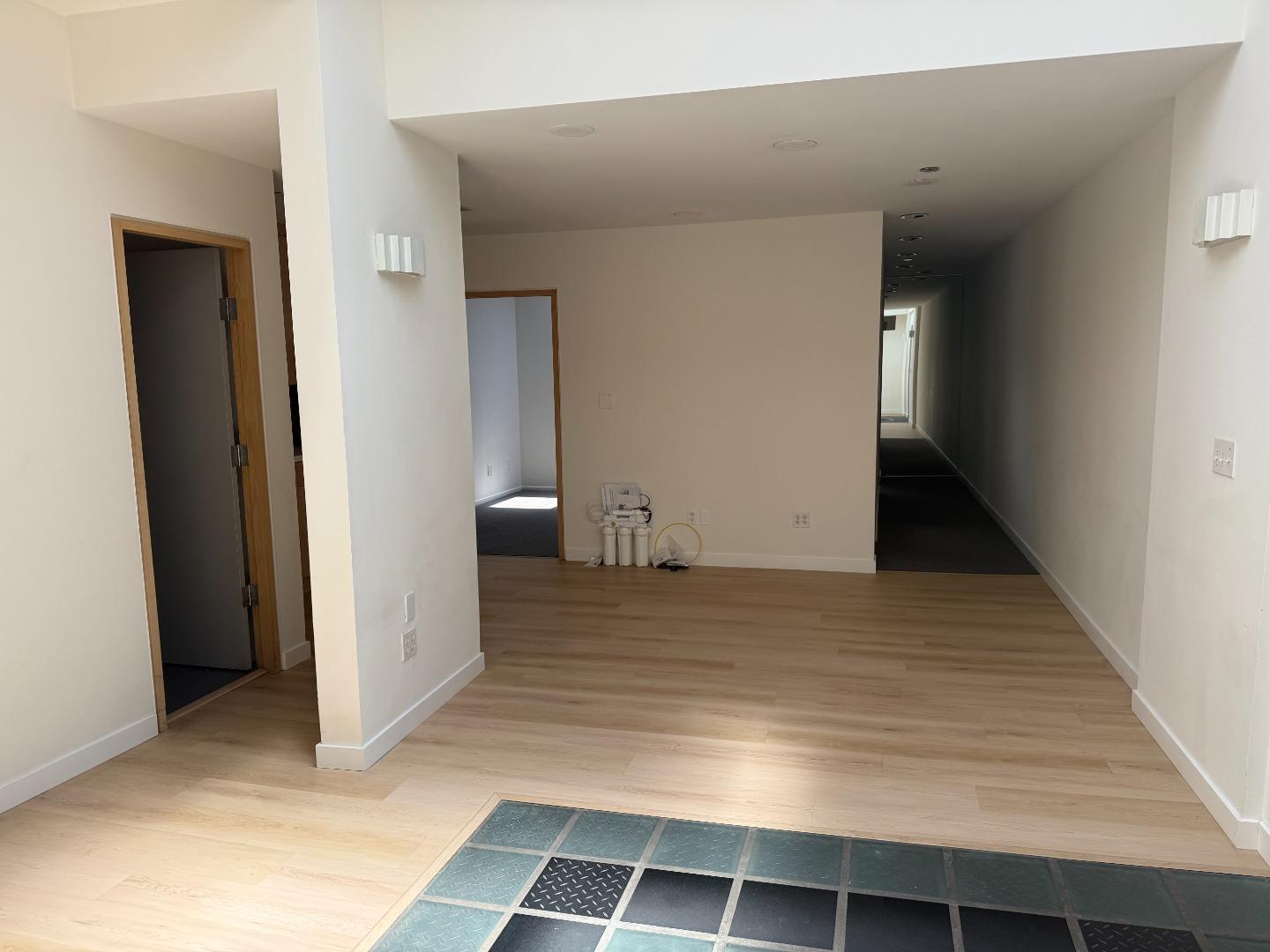 Detail Gallery Image 4 of 4 For 1315 Pacific a,  Santa Cruz,  CA 95060 - – Beds | – Baths