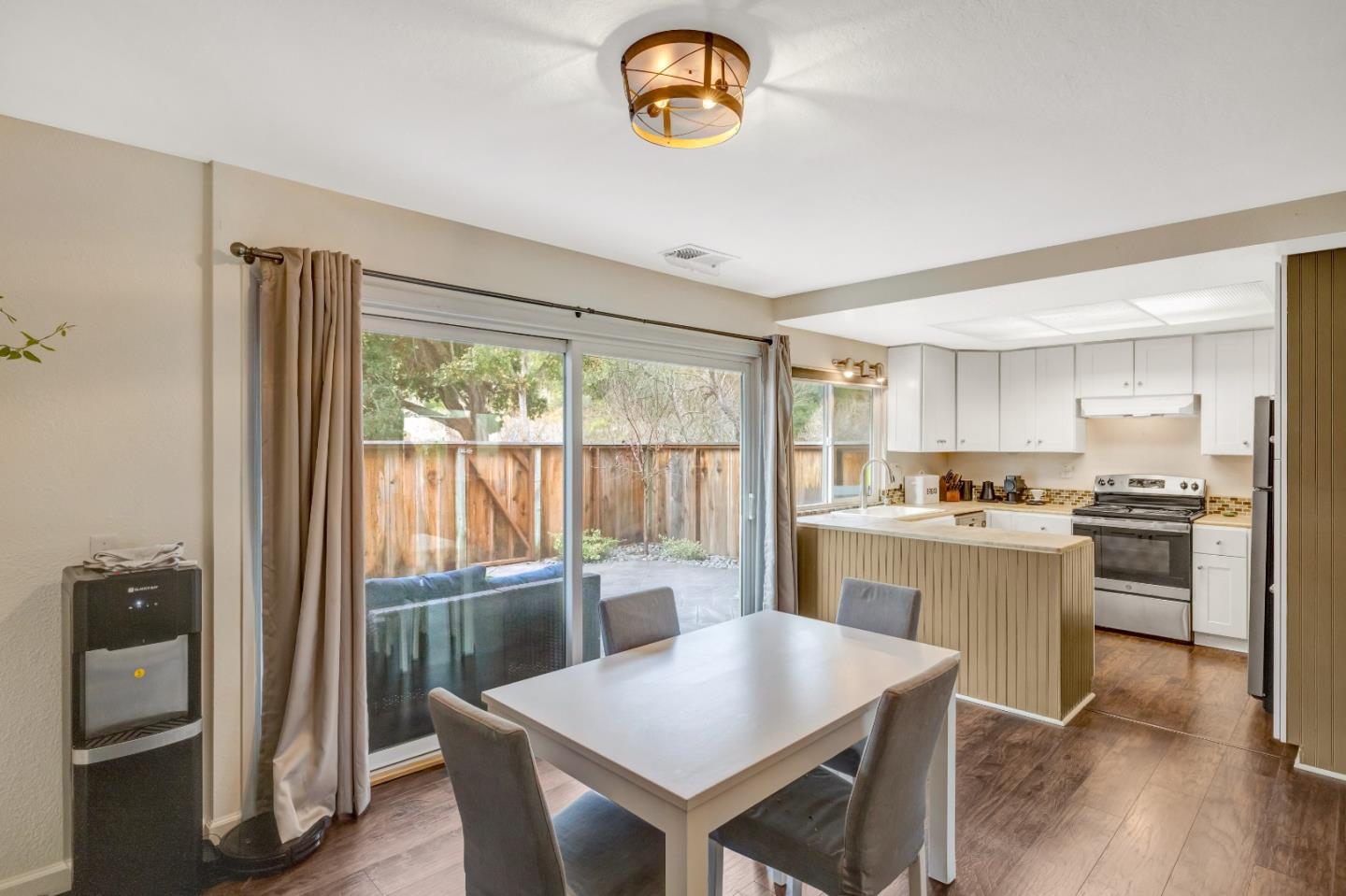 Detail Gallery Image 12 of 28 For 19223 Creekside Ln, Salinas,  CA 93908 - 2 Beds | 1/1 Baths