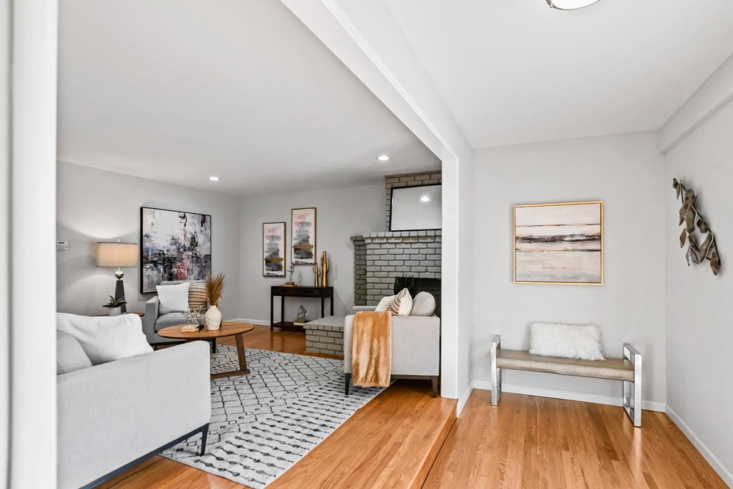 Detail Gallery Image 8 of 29 For 1653 Waxwing Ave, Sunnyvale,  CA 94087 - 3 Beds | 2 Baths