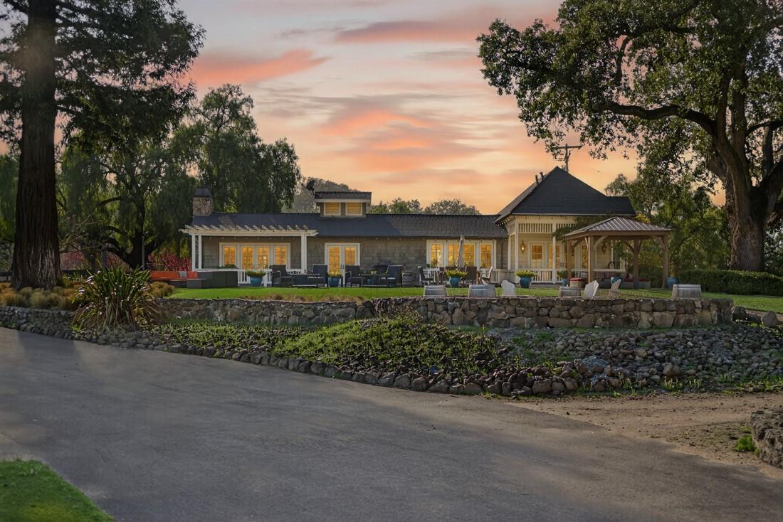 Detail Gallery Image 15 of 52 For 3970 Leavesley Rd, Gilroy,  CA 95020 - – Beds | – Baths