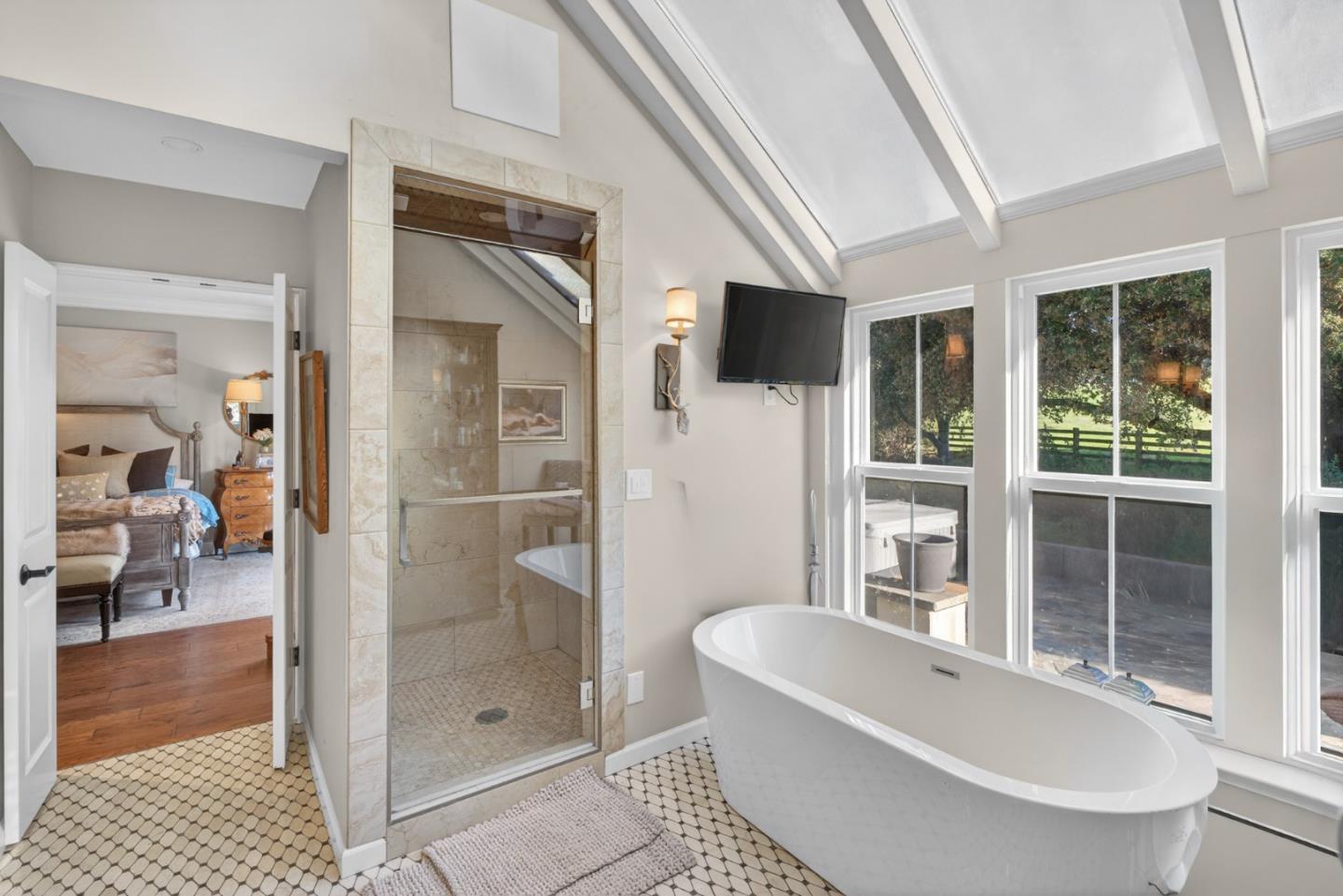 Detail Gallery Image 28 of 52 For 3970 Leavesley Rd, Gilroy,  CA 95020 - – Beds | – Baths