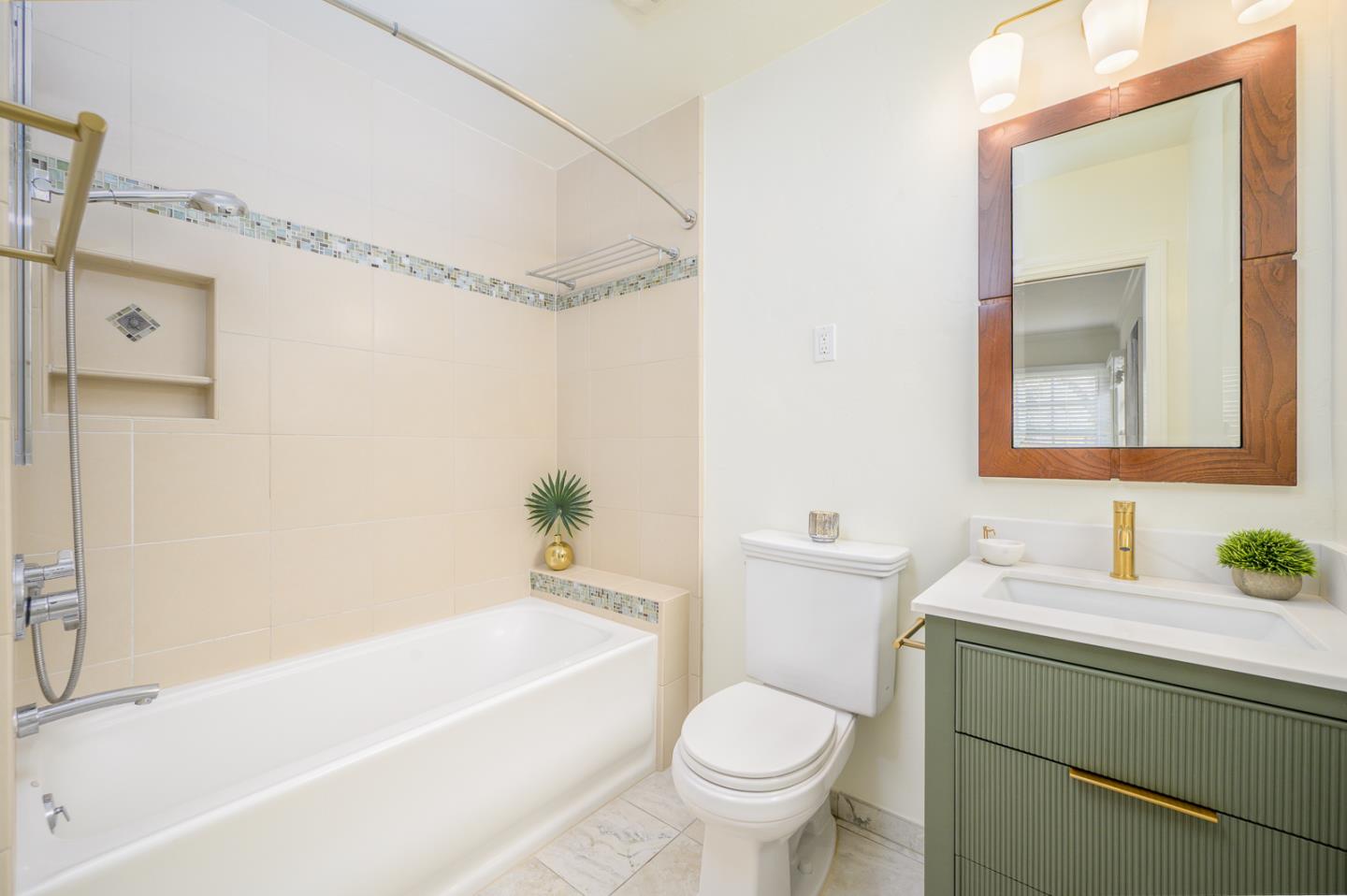 Detail Gallery Image 21 of 26 For 1037 Hazelwood, San Jose,  CA 95125 - 3 Beds | 2 Baths