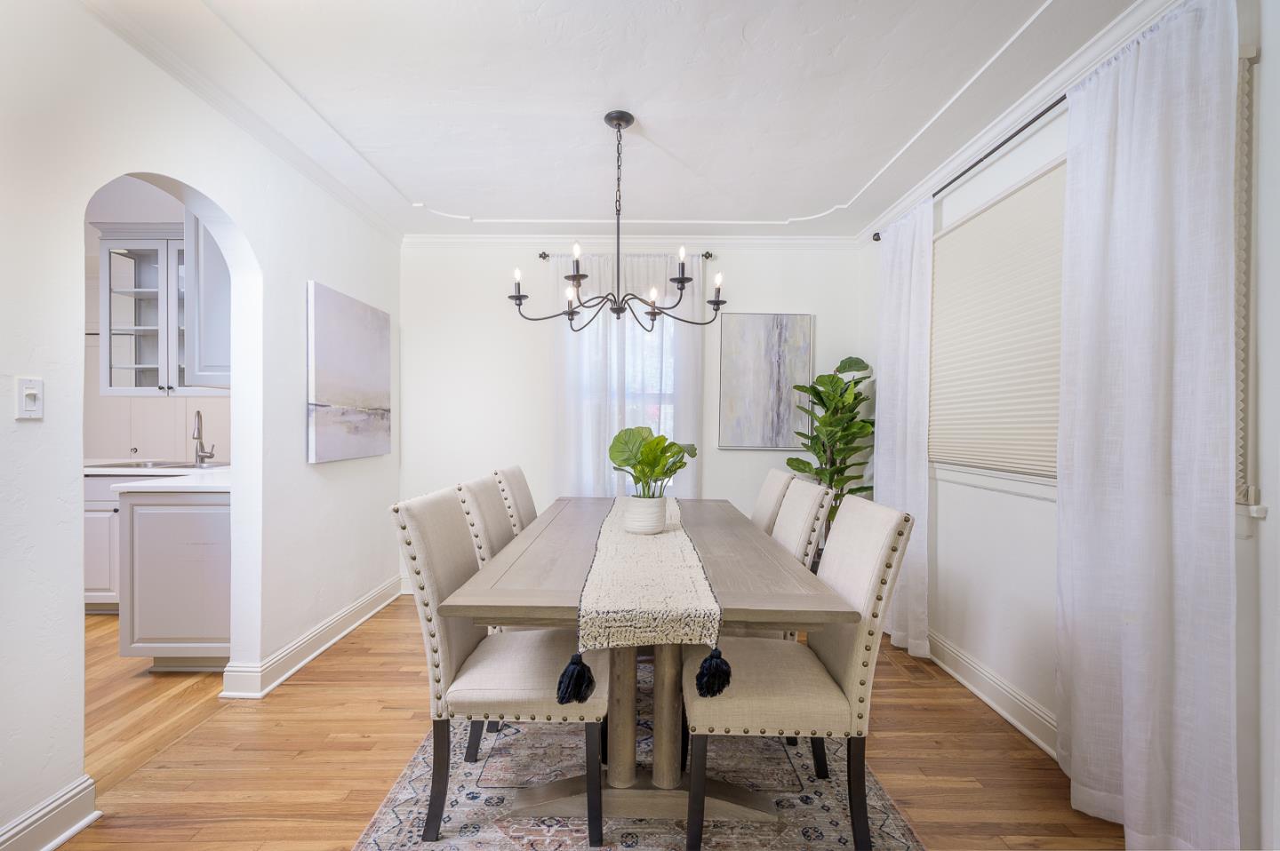 Detail Gallery Image 7 of 26 For 1037 Hazelwood, San Jose,  CA 95125 - 3 Beds | 2 Baths