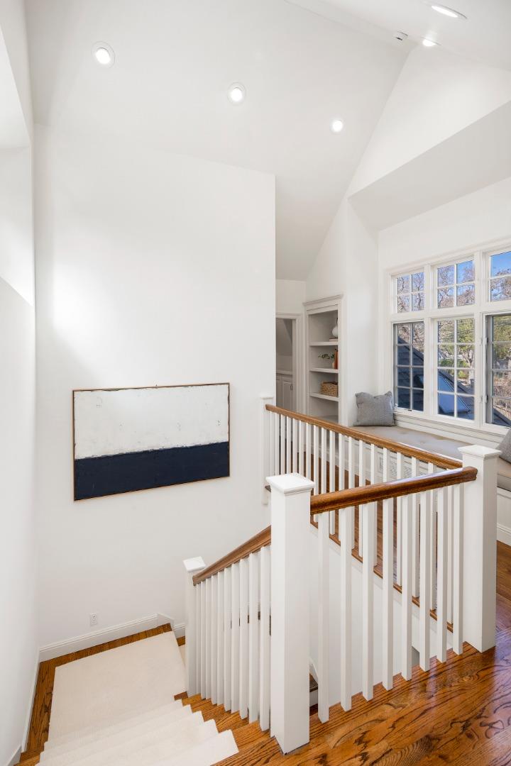 Detail Gallery Image 36 of 48 For 845 Magnolia St, Menlo Park,  CA 94025 - 3 Beds | 3 Baths