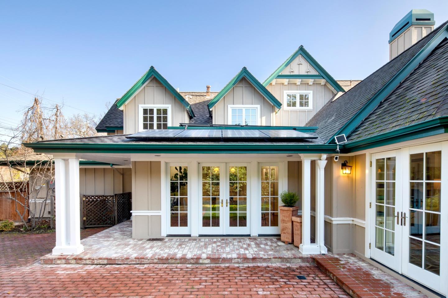 Detail Gallery Image 37 of 48 For 845 Magnolia St, Menlo Park,  CA 94025 - 3 Beds | 3 Baths