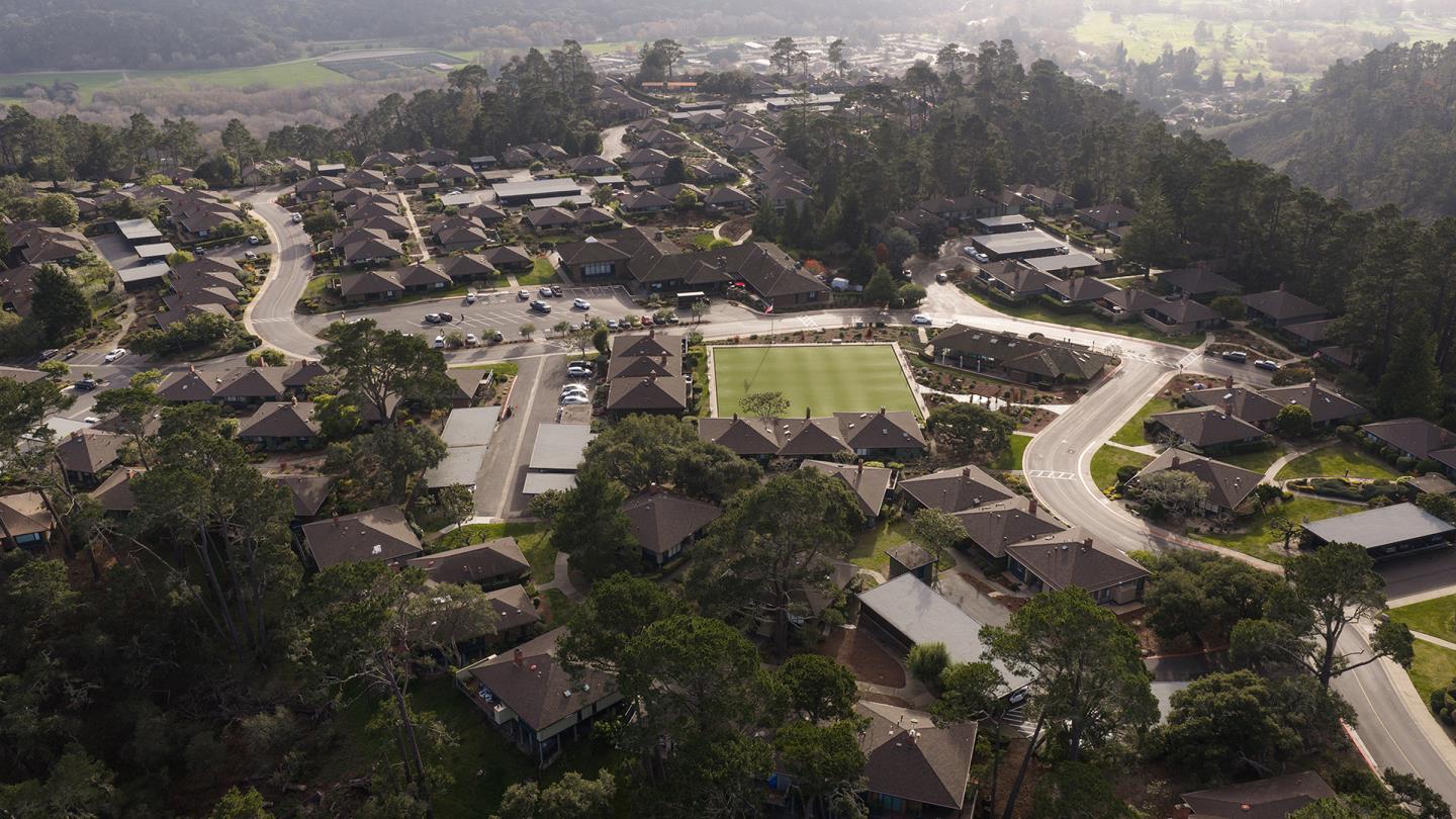 Detail Gallery Image 24 of 46 For 221 Del Mesa Carmel, Carmel,  CA 93923 - 2 Beds | 2 Baths