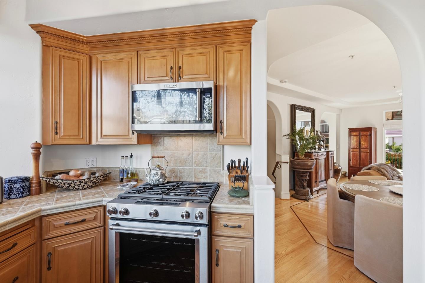 Detail Gallery Image 17 of 37 For 206 Villa Mar Vis, Santa Cruz,  CA 95060 - 3 Beds | 3 Baths