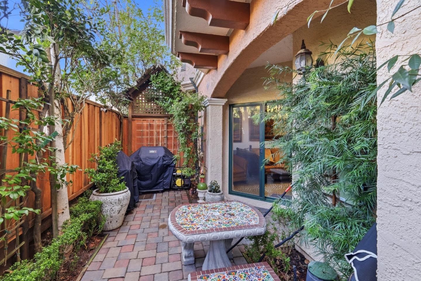 Detail Gallery Image 34 of 37 For 206 Villa Mar Vis, Santa Cruz,  CA 95060 - 3 Beds | 3 Baths