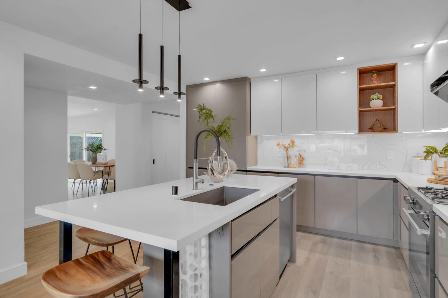 Detail Gallery Image 10 of 34 For 2921 Daisy Ct, Union City,  CA 94587 - 3 Beds | 2 Baths