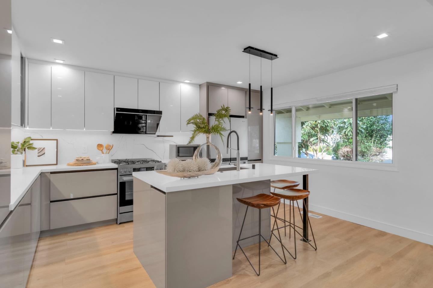 Detail Gallery Image 9 of 34 For 2921 Daisy Ct, Union City,  CA 94587 - 3 Beds | 2 Baths