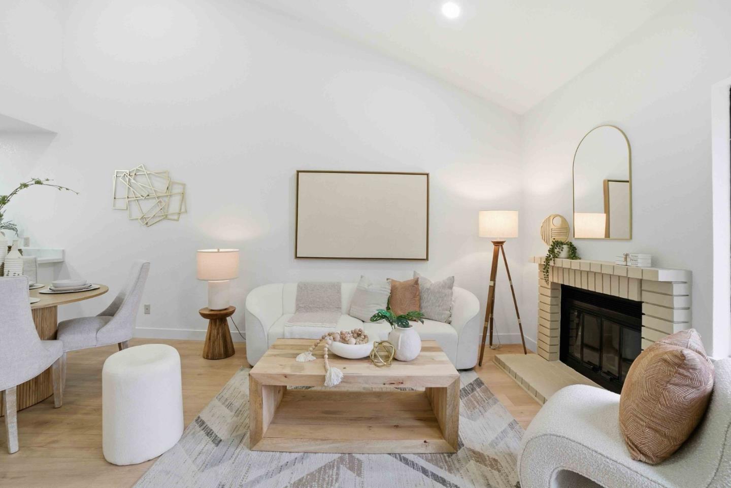 Detail Gallery Image 4 of 21 For 3735 Terstena Pl #157,  Santa Clara,  CA 95051 - 2 Beds | 1 Baths