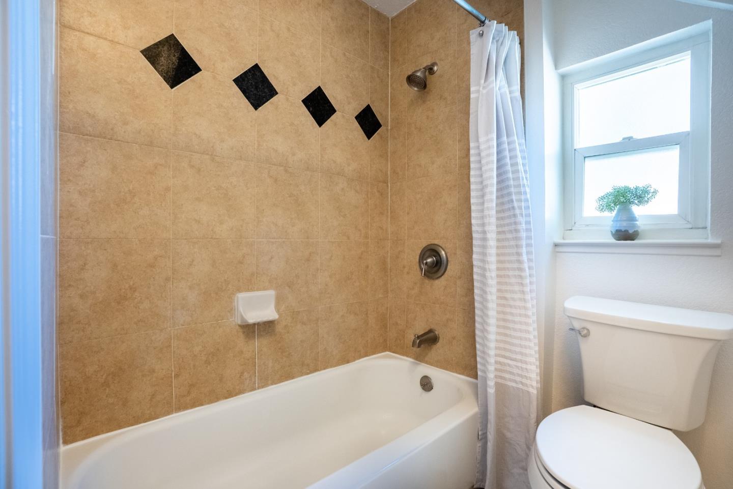 Detail Gallery Image 15 of 39 For 1461 Main St #1,  Santa Clara,  CA 95050 - 2 Beds | 2 Baths