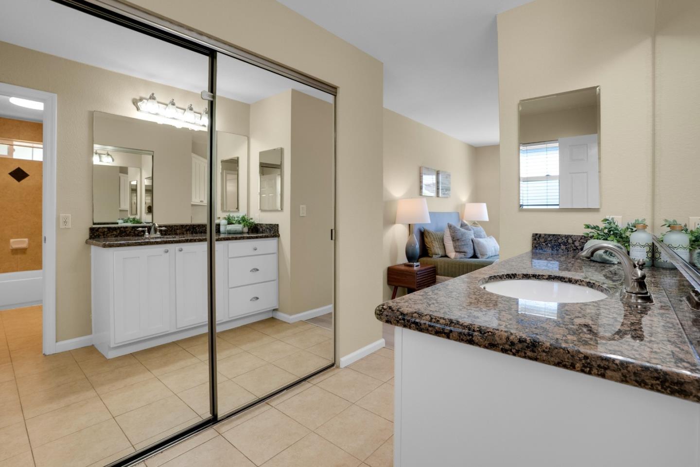 Detail Gallery Image 27 of 39 For 1461 Main St #1,  Santa Clara,  CA 95050 - 2 Beds | 2 Baths