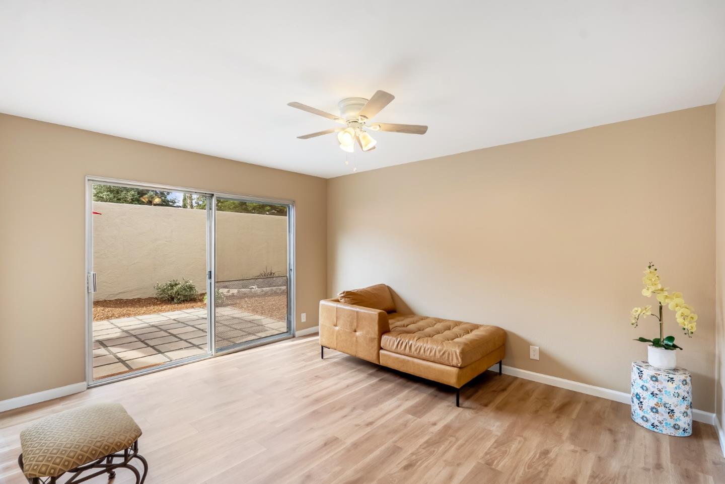 Detail Gallery Image 14 of 22 For 903 Calle De Verde, San Jose,  CA 95136 - 2 Beds | 1/1 Baths