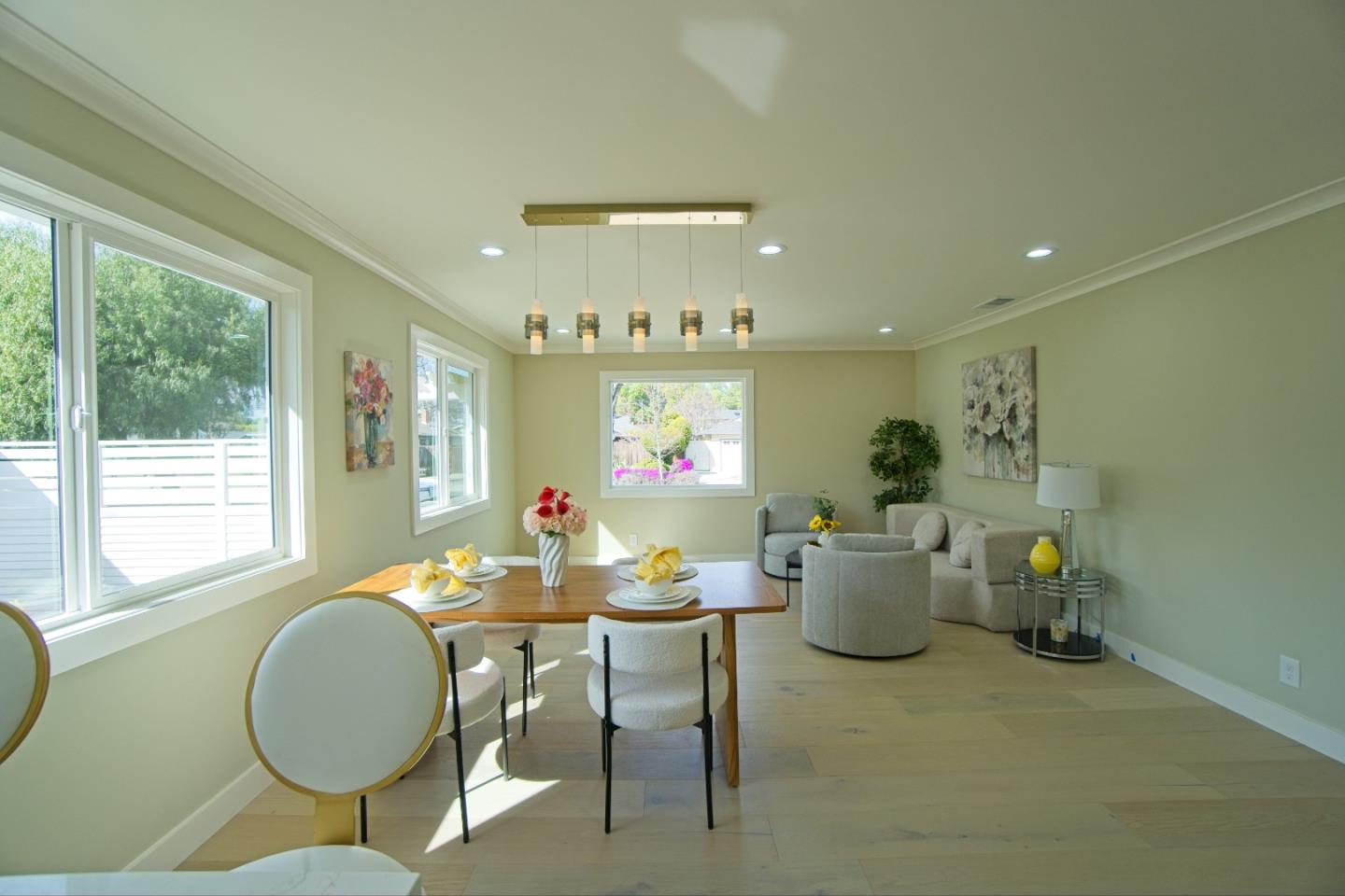 Detail Gallery Image 15 of 31 For 114 Cumulus Ave, Sunnyvale,  CA 94087 - 4 Beds | 3 Baths