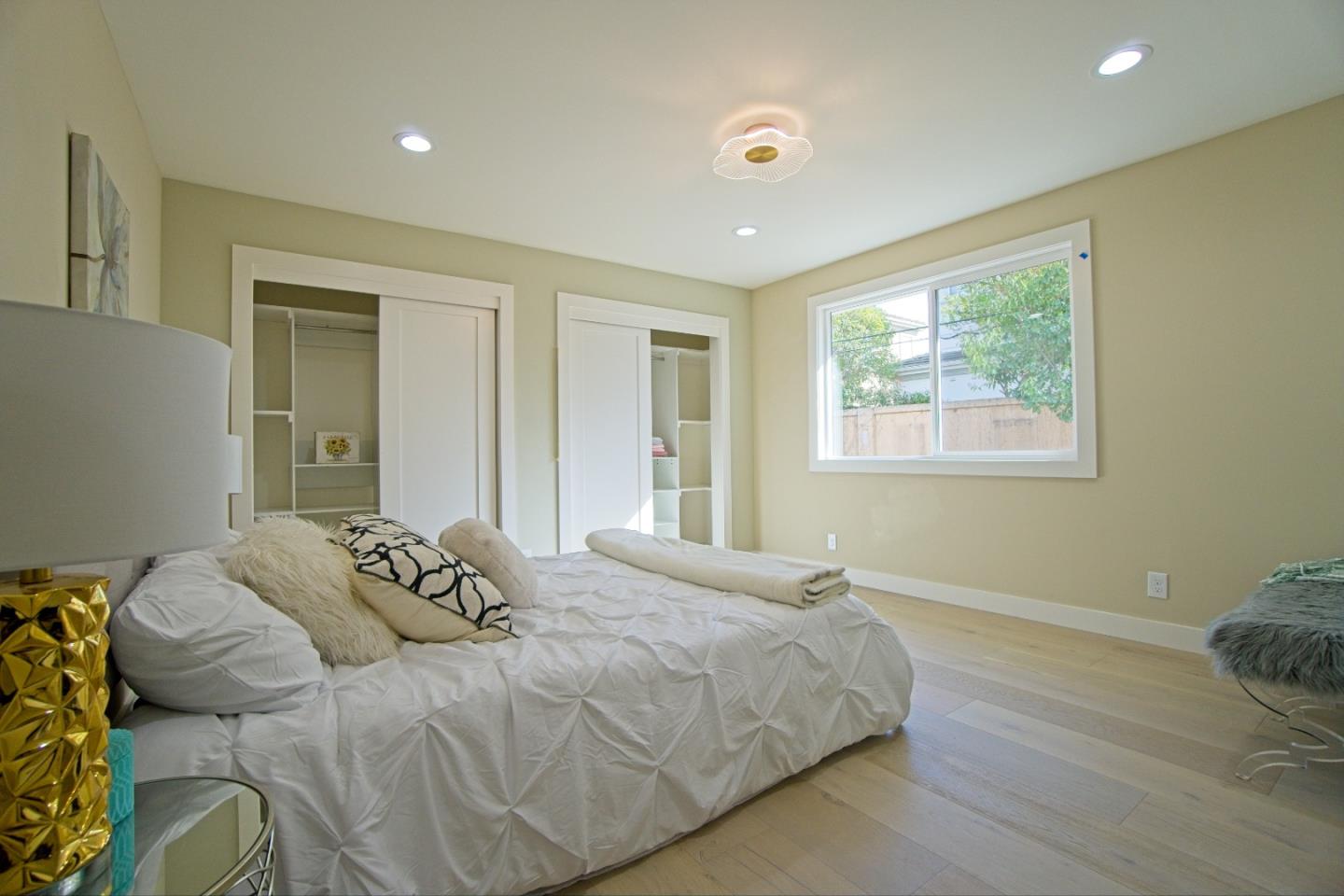 Detail Gallery Image 6 of 31 For 114 Cumulus Ave, Sunnyvale,  CA 94087 - 4 Beds | 3 Baths