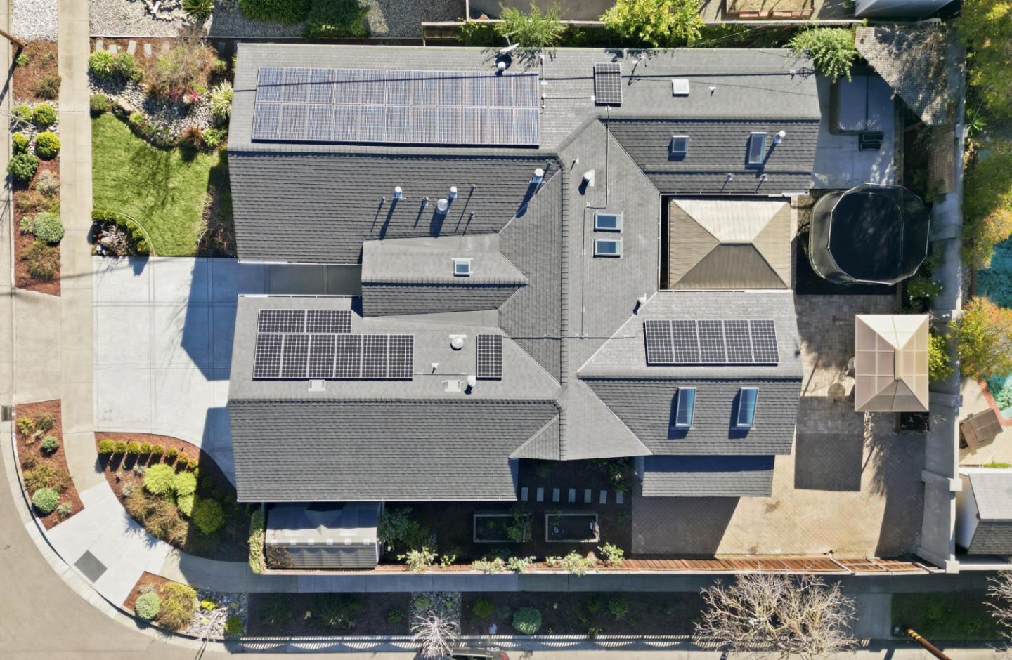 Detail Gallery Image 25 of 25 For 5451 Lauren Dr, San Jose,  CA 95124 - 5 Beds | 4 Baths