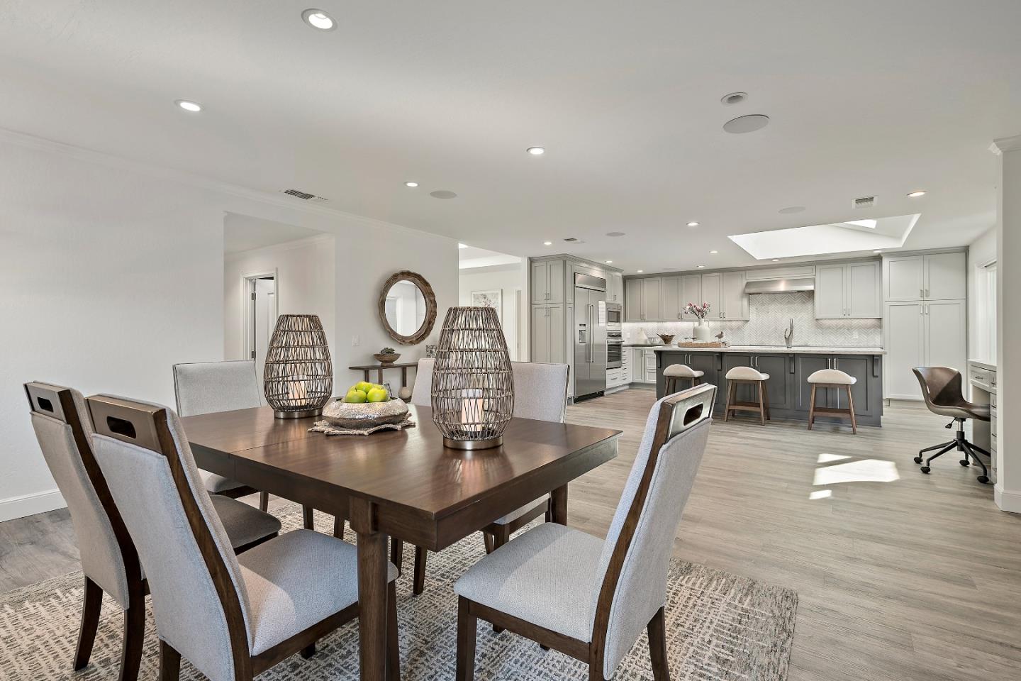 Detail Gallery Image 7 of 25 For 5451 Lauren Dr, San Jose,  CA 95124 - 5 Beds | 4 Baths