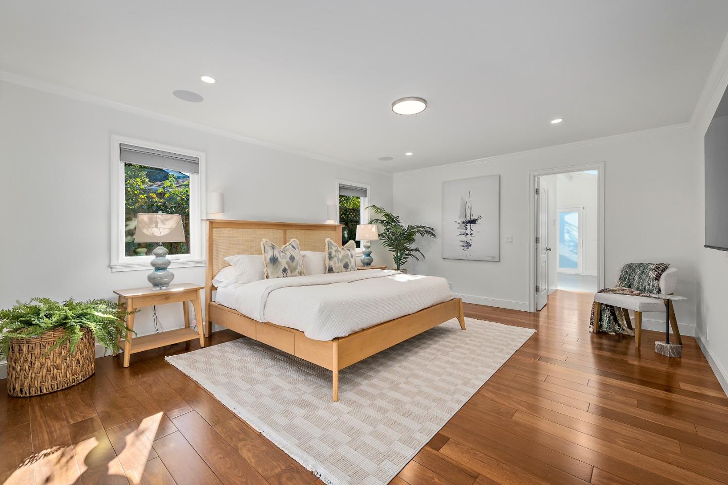 Detail Gallery Image 9 of 25 For 5451 Lauren Dr, San Jose,  CA 95124 - 5 Beds | 4 Baths