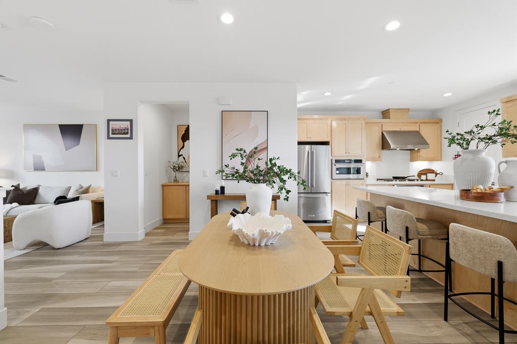 Detail Gallery Image 12 of 53 For 3675 Broadcast Cmn, Fremont,  CA 94538 - 4 Beds | 3/1 Baths