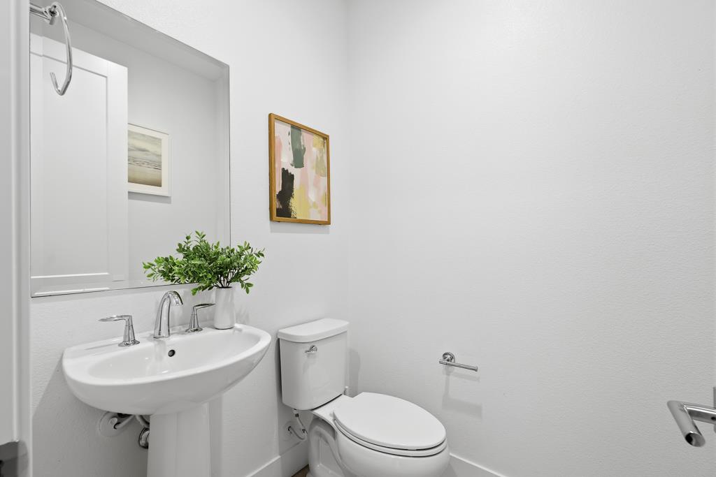 Detail Gallery Image 28 of 53 For 3675 Broadcast Cmn, Fremont,  CA 94538 - 4 Beds | 3/1 Baths