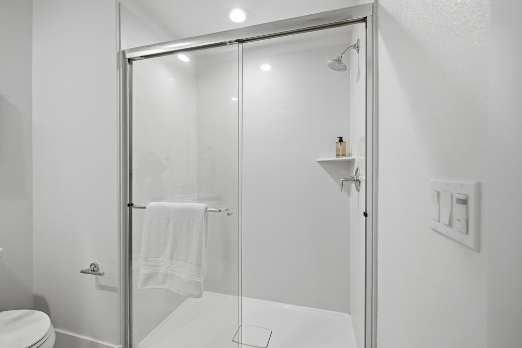 Detail Gallery Image 45 of 53 For 3675 Broadcast Cmn, Fremont,  CA 94538 - 4 Beds | 3/1 Baths