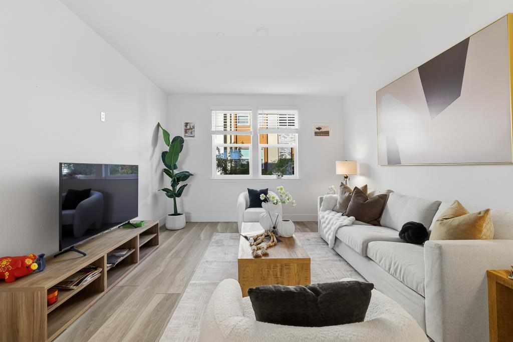 Detail Gallery Image 7 of 53 For 3675 Broadcast Cmn, Fremont,  CA 94538 - 4 Beds | 3/1 Baths