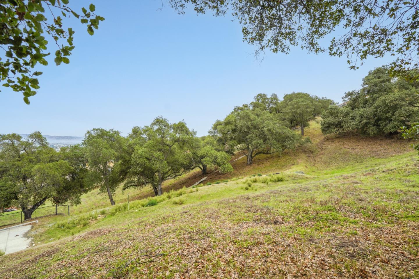 Detail Gallery Image 3 of 21 For 8951 Tea Tree Way, Gilroy,  CA 95020 - – Beds | – Baths