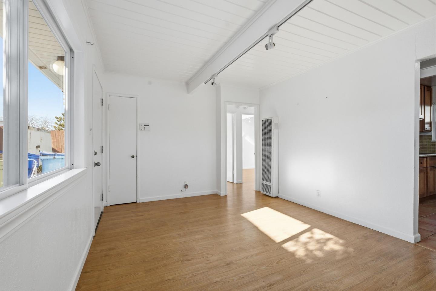 Detail Gallery Image 12 of 53 For 2350-2352 Sacramento St, Berkeley,  CA 94702 - – Beds | – Baths