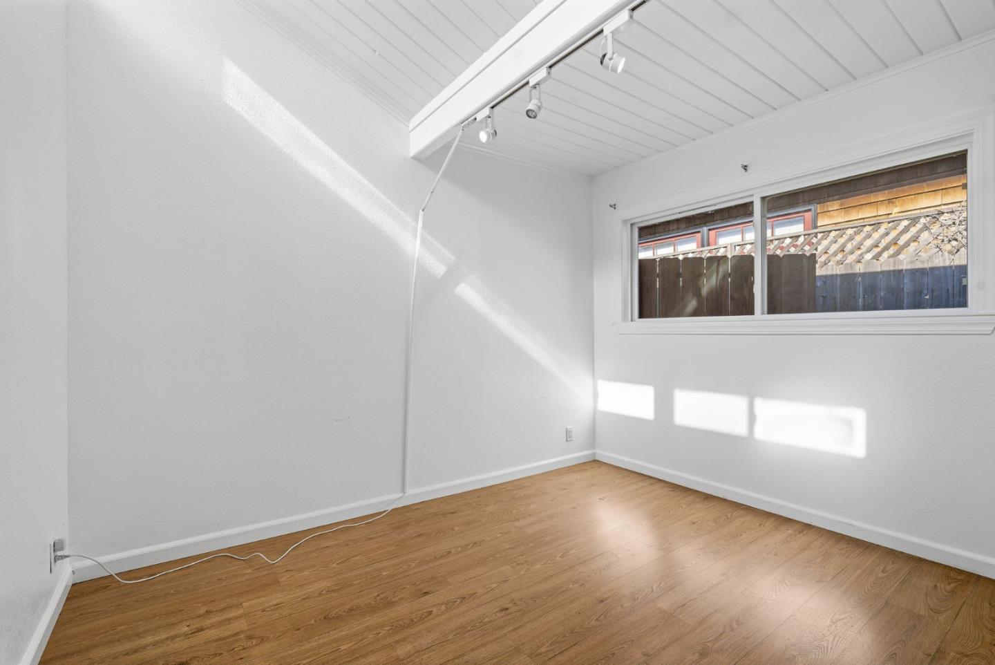 Detail Gallery Image 22 of 53 For 2350-2352 Sacramento St, Berkeley,  CA 94702 - – Beds | – Baths