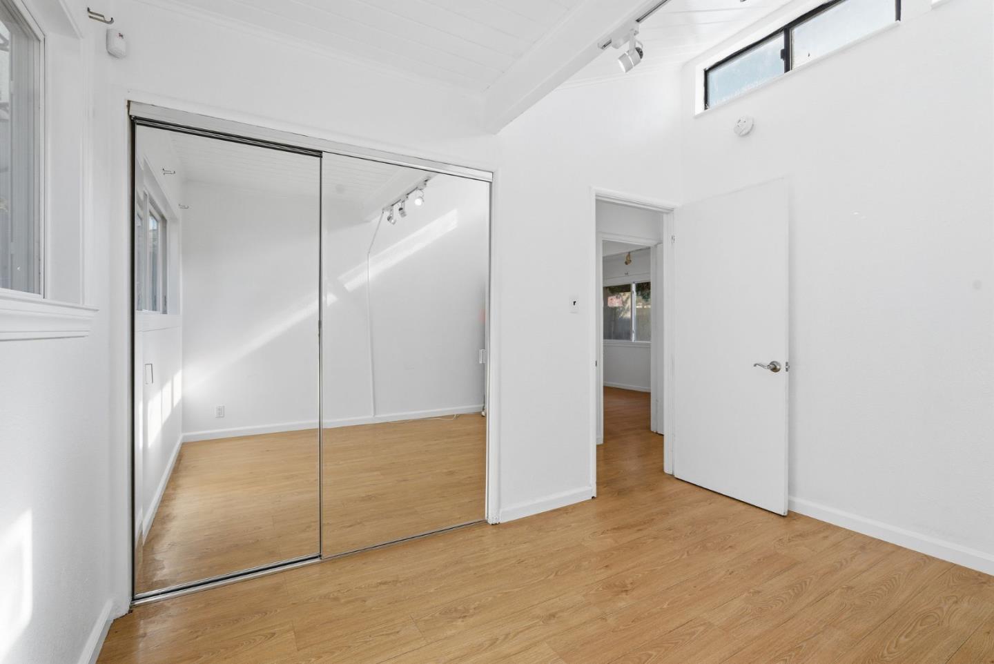 Detail Gallery Image 24 of 53 For 2350-2352 Sacramento St, Berkeley,  CA 94702 - – Beds | – Baths