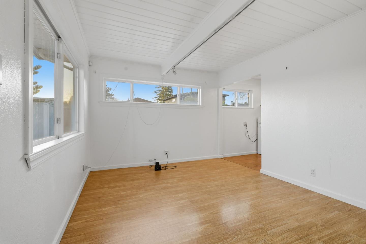 Detail Gallery Image 8 of 53 For 2350-2352 Sacramento St, Berkeley,  CA 94702 - – Beds | – Baths