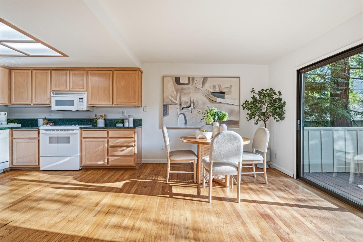 Detail Gallery Image 12 of 29 For 438 Sycamore Hill Dr, Danville,  CA 94526 - 3 Beds | 2/1 Baths