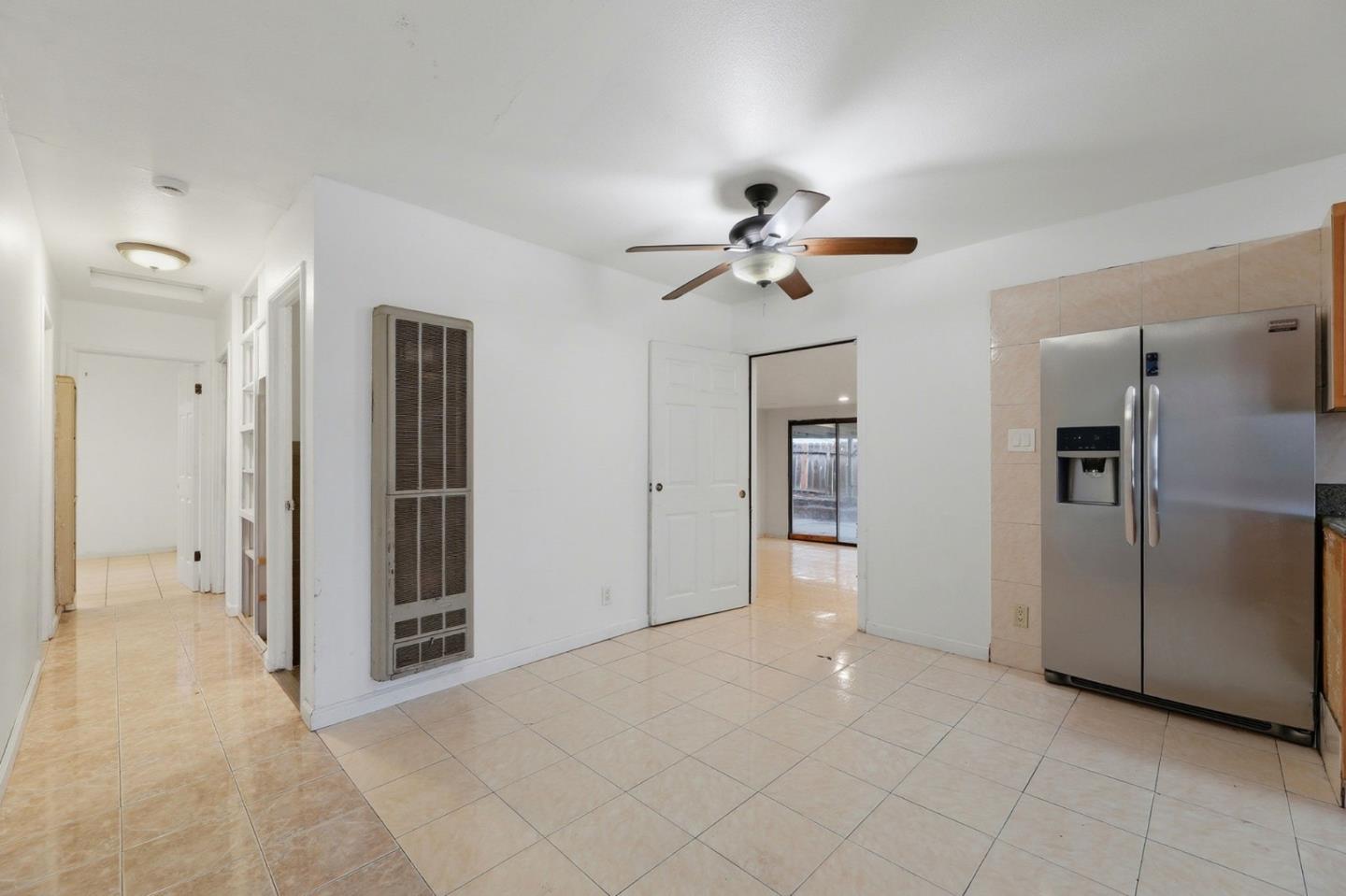 Detail Gallery Image 12 of 36 For 479 Dixon Rd, Milpitas,  CA 95035 - 5 Beds | 2 Baths