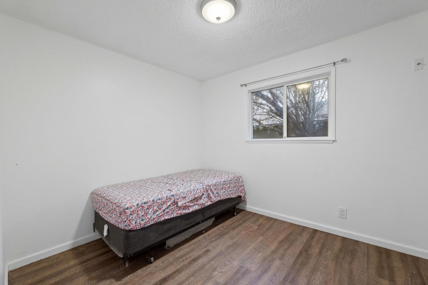 Detail Gallery Image 15 of 36 For 479 Dixon Rd, Milpitas,  CA 95035 - 5 Beds | 2 Baths