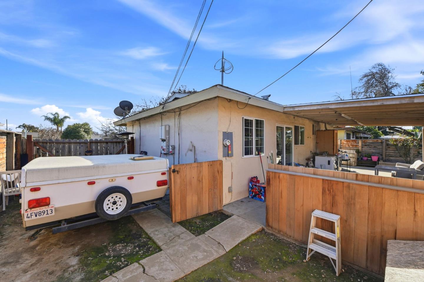 Detail Gallery Image 35 of 39 For 2207 Pacina Dr, San Jose,  CA 95116 - 5 Beds | 2/1 Baths