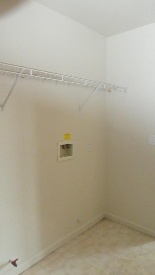 Detail Gallery Image 12 of 15 For 1914 Whitman St, Salinas,  CA 93906 - 3 Beds | 2 Baths