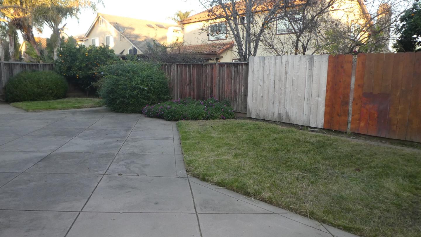 Detail Gallery Image 14 of 15 For 1914 Whitman St, Salinas,  CA 93906 - 3 Beds | 2 Baths