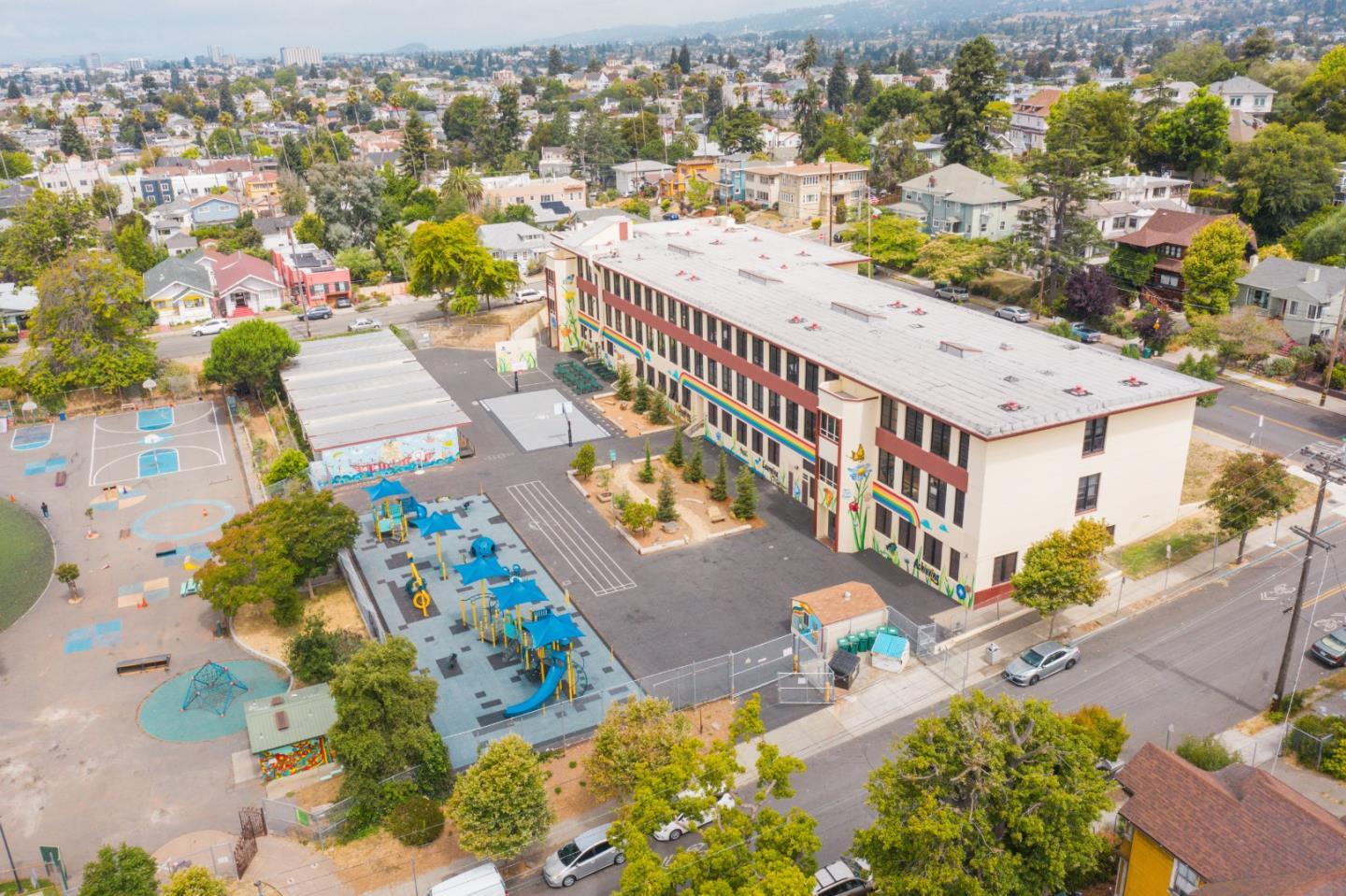 Detail Gallery Image 40 of 43 For 2737 12th Ave, Oakland,  CA 94606 - – Beds | – Baths