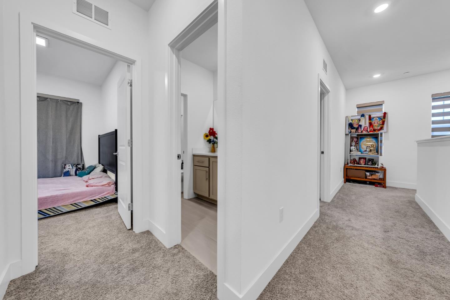 Detail Gallery Image 18 of 41 For 122 W Riverside Pl, Tracy,  CA 95391 - 3 Beds | 2/1 Baths