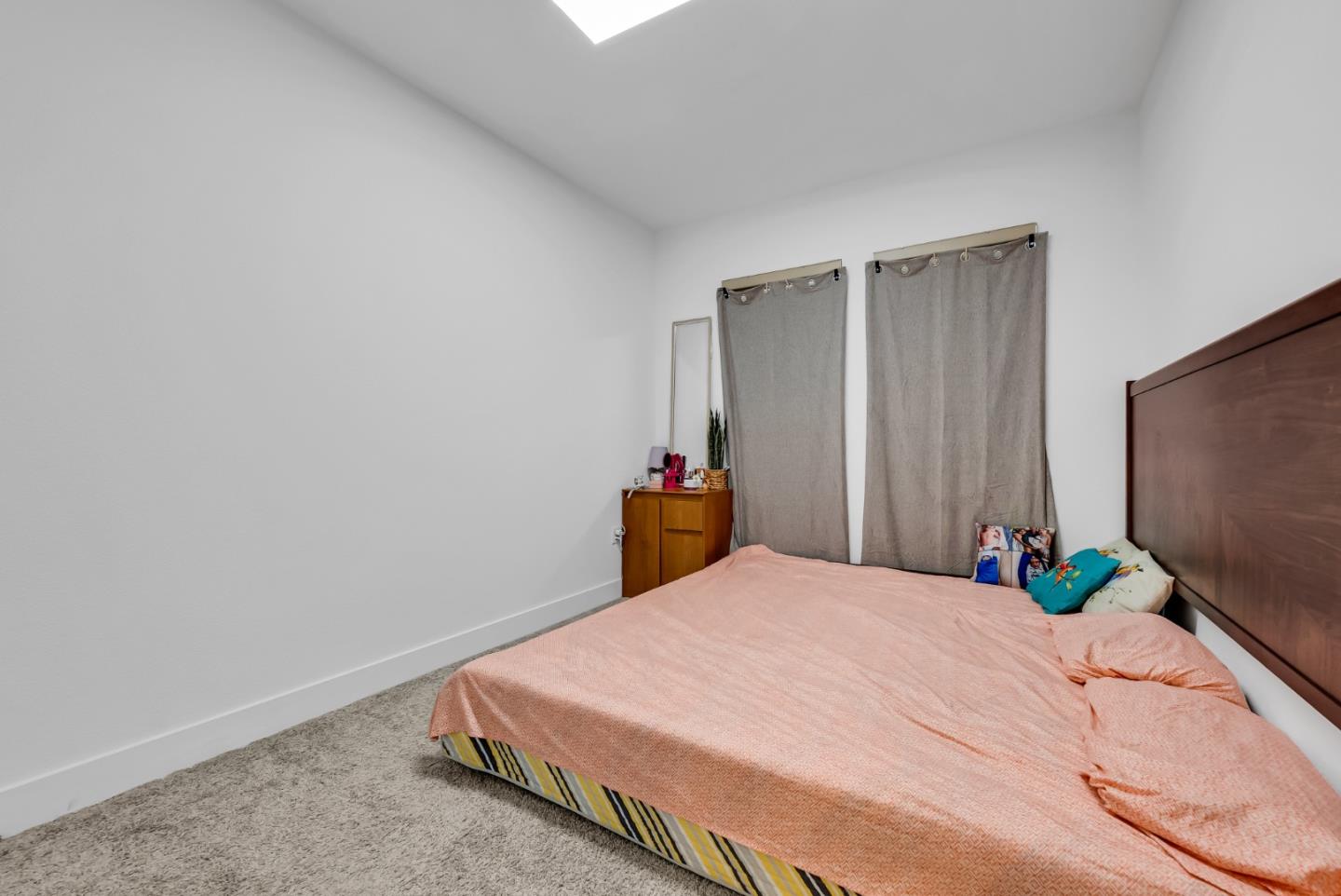 Detail Gallery Image 20 of 41 For 122 W Riverside Pl, Tracy,  CA 95391 - 3 Beds | 2/1 Baths