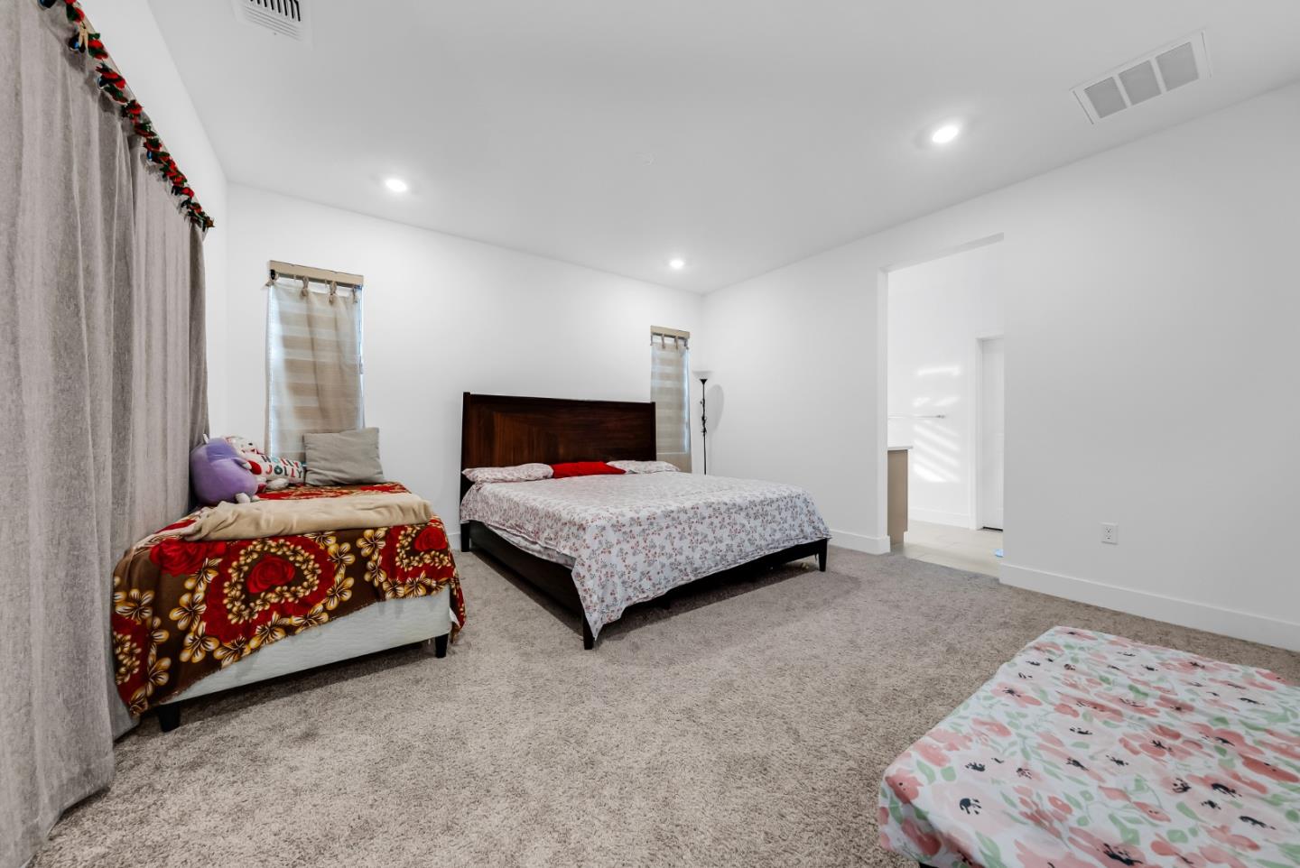 Detail Gallery Image 27 of 41 For 122 W Riverside Pl, Tracy,  CA 95391 - 3 Beds | 2/1 Baths
