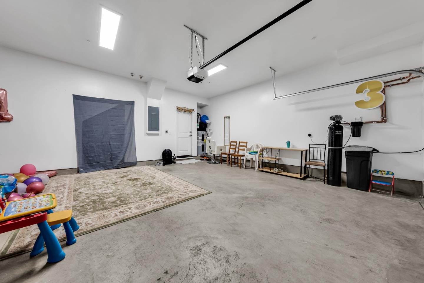 Detail Gallery Image 36 of 41 For 122 W Riverside Pl, Tracy,  CA 95391 - 3 Beds | 2/1 Baths